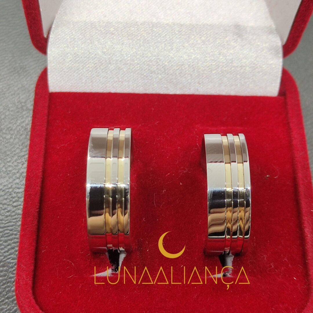Aliança reta filete de ouro abaulada por dentro aço inox 8.0mm